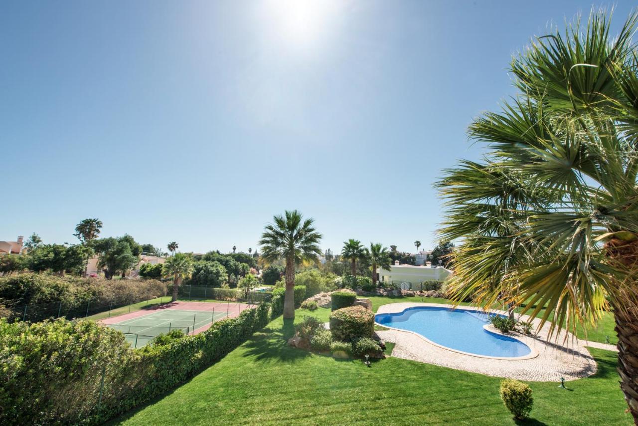 Luxurious First Floor Apartment Sleeps 4 Carvoeiro  Exterior photo
