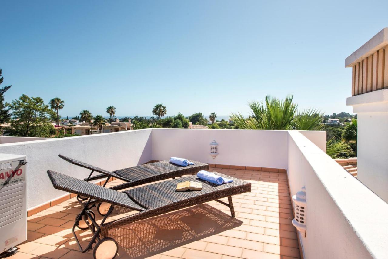 Luxurious First Floor Apartment Sleeps 4 Carvoeiro  Exterior photo